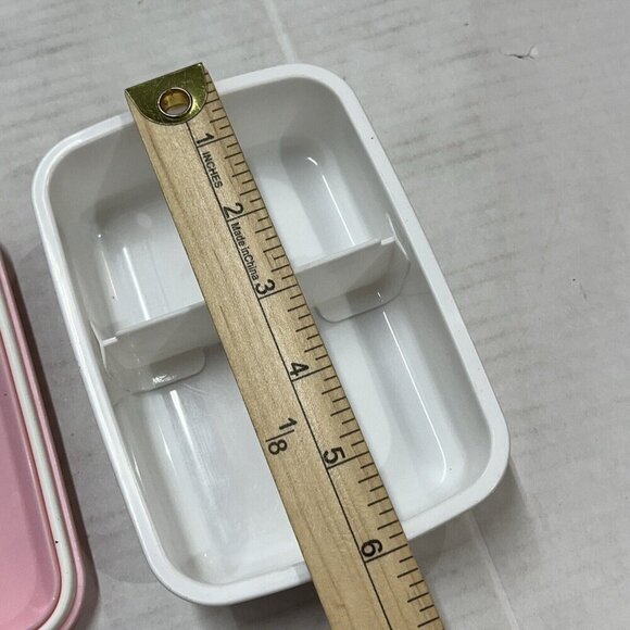 Vintage AFC Sanrio Hello Kitty Japan Skater Lunch Food Container Storage Box - Picture 12 of 13